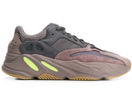 Yeezy 700 “Mauve”