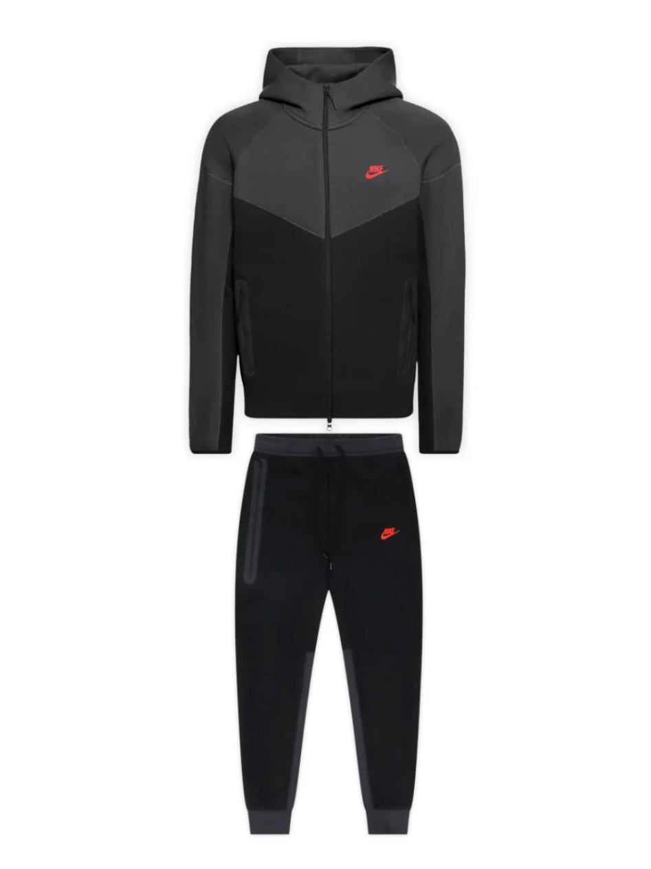 Nike Tech Tracksuit