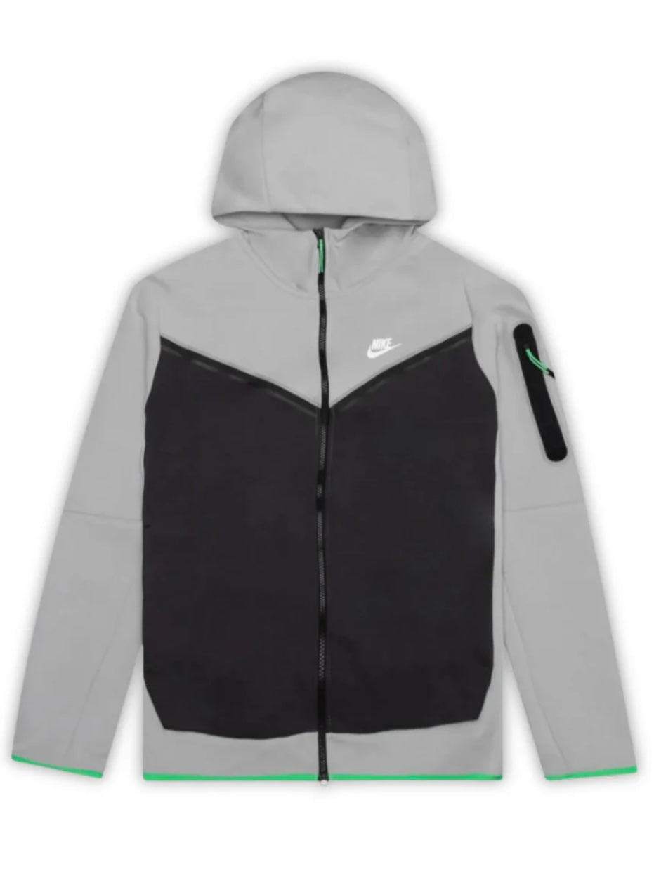 Nike Tech Hoodie