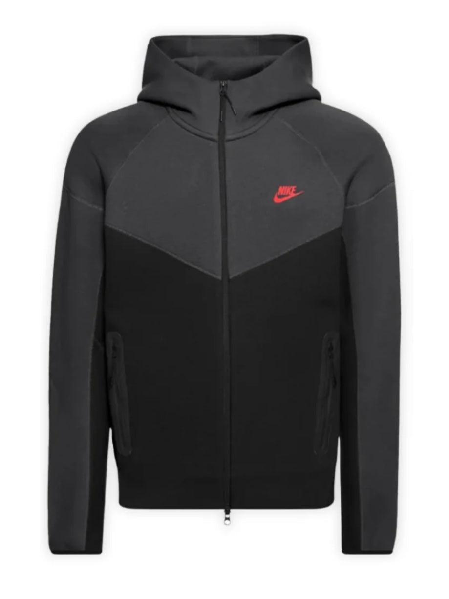 Nike Tech Tracksuit