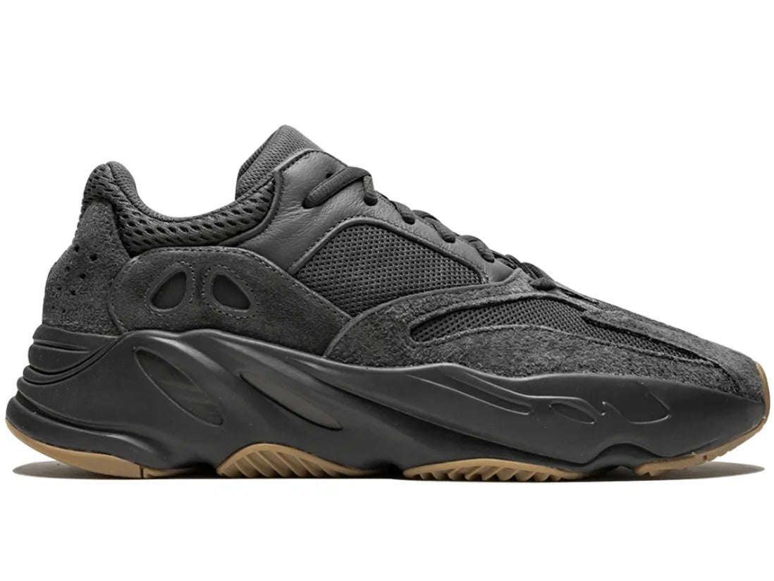 Yeezy 700 “Utility Black”