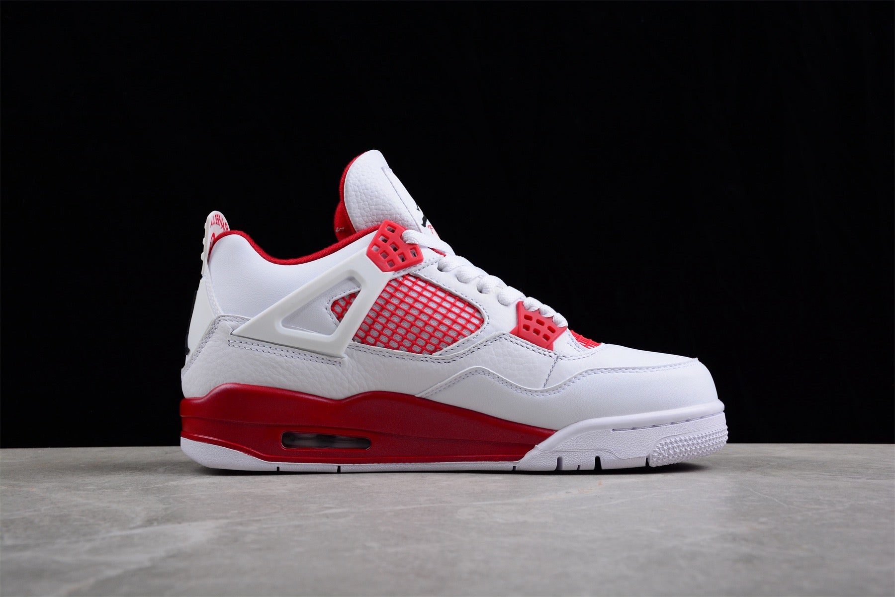 Air Jordan 4 Alternate 89