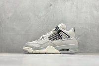 Air Jordan 4 Frozen Moments