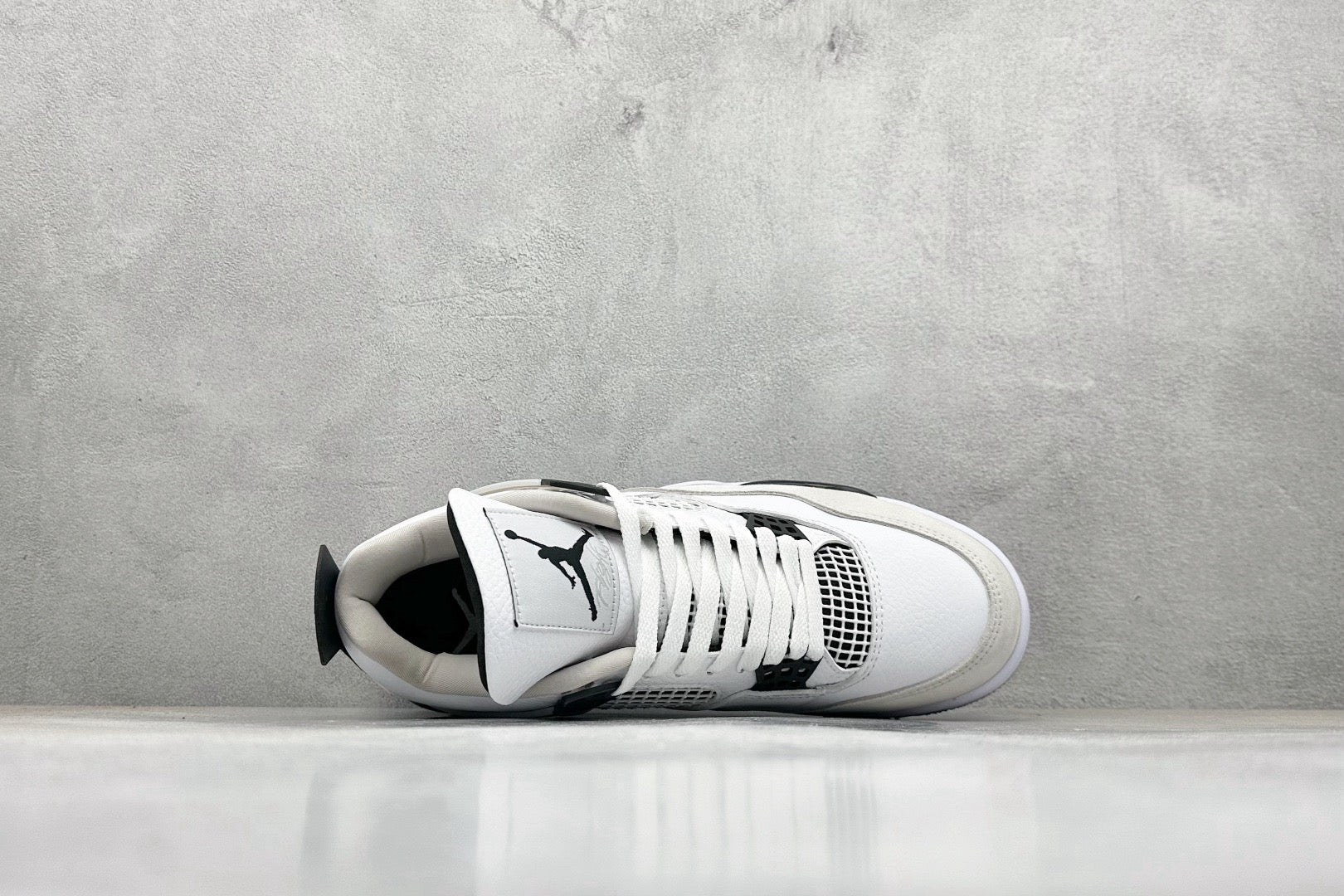 Air Jordan 4 Military Black